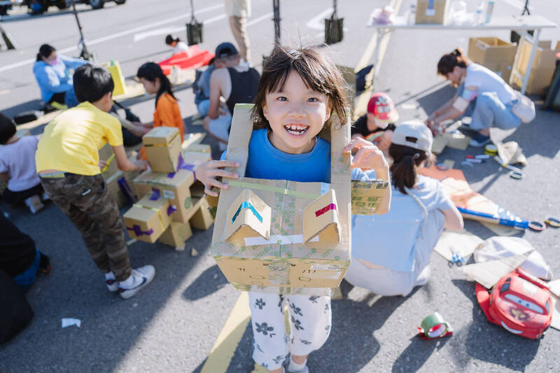 菜市場遇上遊戲場 竹北封街任孩子「嚕」全場