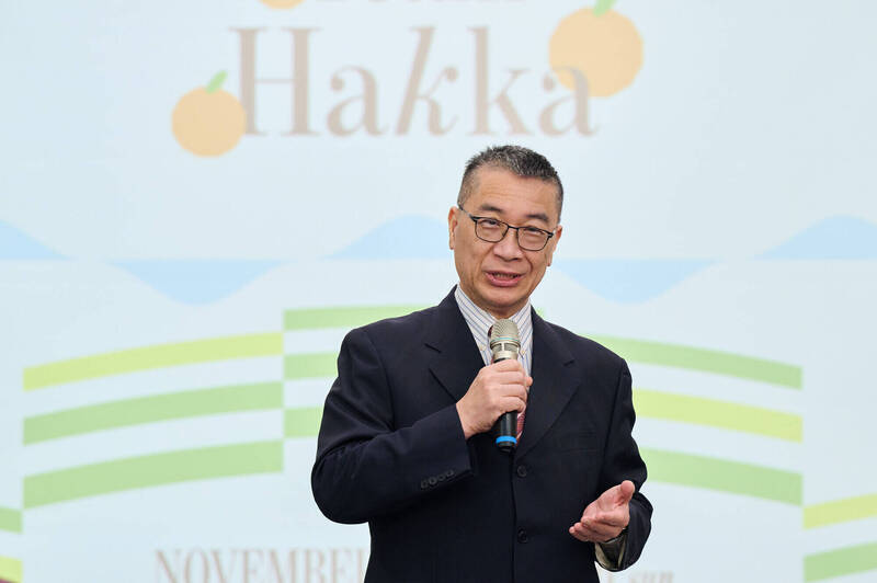 主持「客青培力營」 徐國勇:要深知自身的根在哪裡