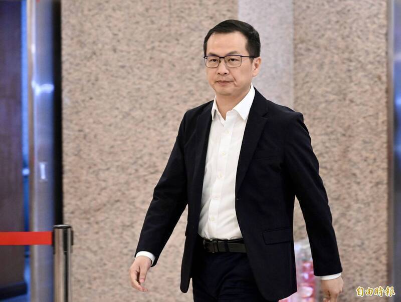 民進黨團提案譴責中共跨境鎮壓 羅智強:沈伯洋自作自受 反對到底