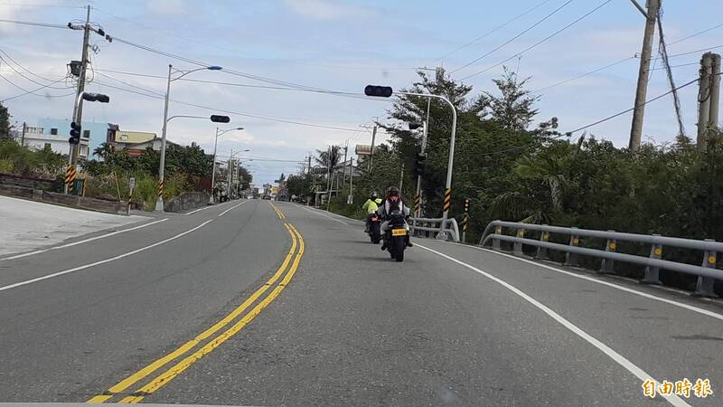 東海岸省道常見大重機及大車超速 警方將加強取締