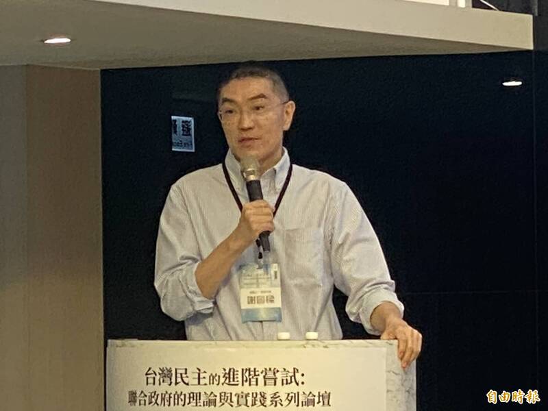 黃國昌讚搭檔邱佩琳是成功範例 謝國樑：地方聯合治理就是「合一」