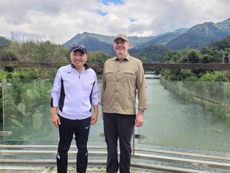 邀AIT處長谷立言坪林健行 侯友宜推薦新北秘境