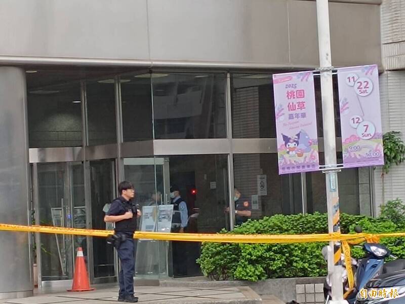桃園市府園區對面大樓驚傳墜樓 傷者送醫搶救中