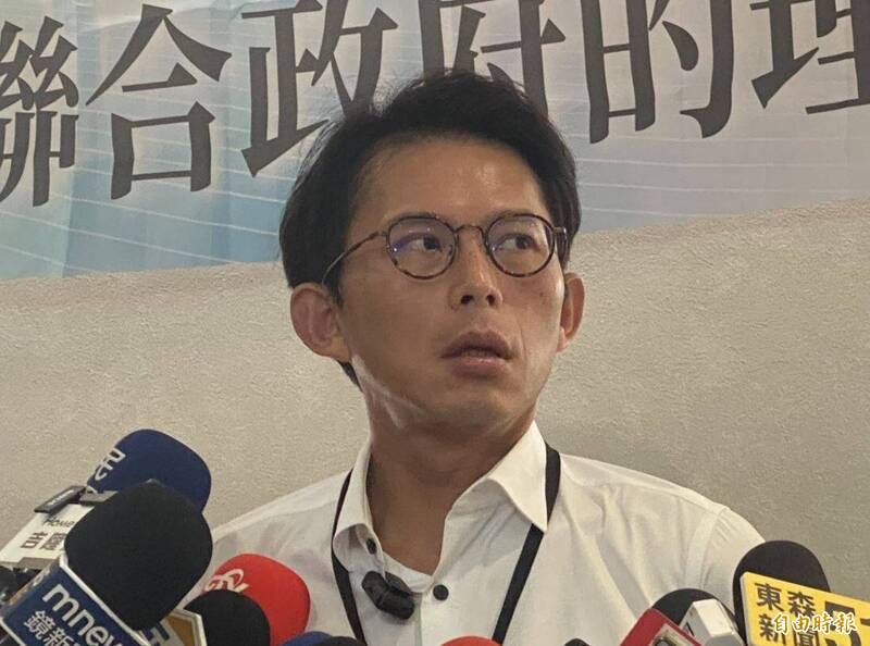 黃國昌「不談館長私事」 史書華批:要吹哨者保護協會幹嘛?