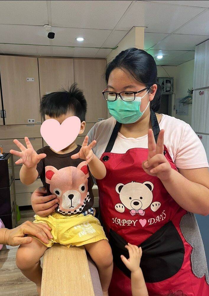 北市服務學習典範 黃新雅350小時伴弱勢童獲金獎