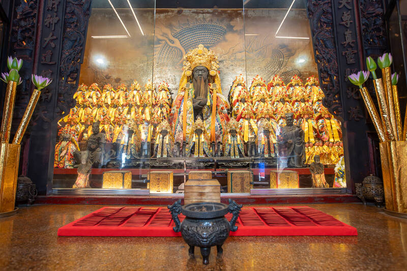 金價飆漲 北港武德宮300份純金錢母市價破200萬元