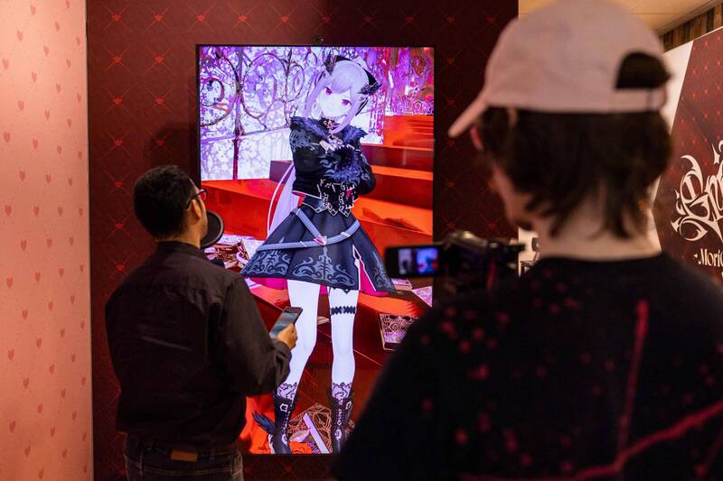 劍橋詞典公布2025代表字：Parasocial擬社交互動