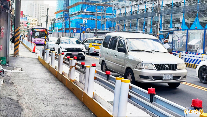 北捷環狀線、道路同時施工 民怨交通更糟