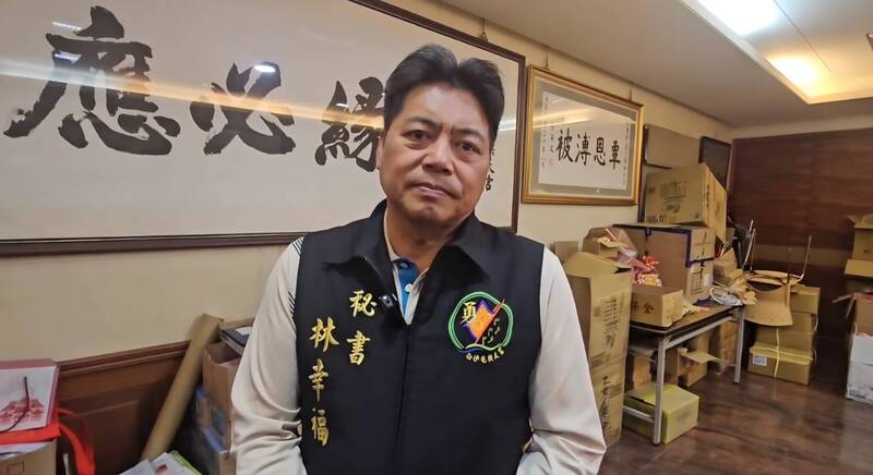 呂文婉曝拱天宮參拜遭陌生婦人塞籤詩 廟方回應了