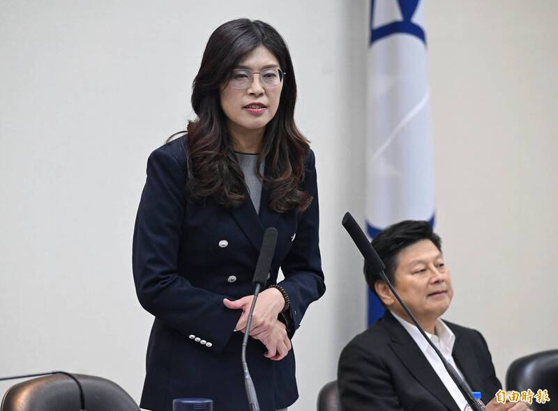 下午會面黃國昌 鄭麗文：藍白合作帶給台灣無限光明與希望