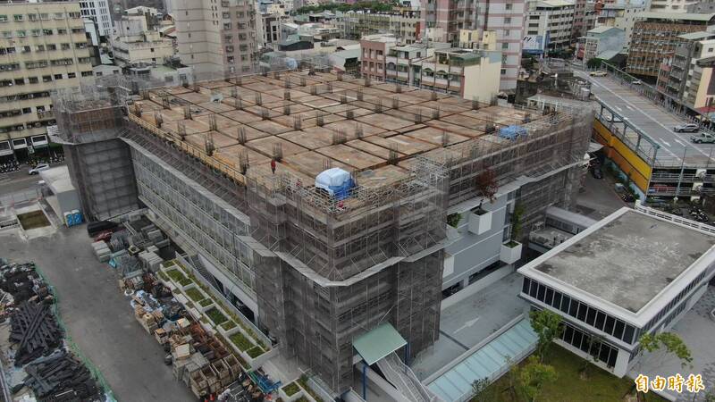 台中第二市場停車場興建「智慧運輸中心」 停車資訊一手掌握