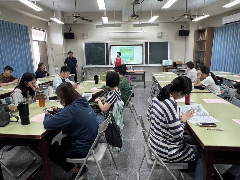 放下手機不痛苦!南市推網癮防治 學生也能快樂關機