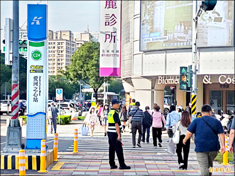 轉乘輕軌強化遮蔭 高市評估示範點