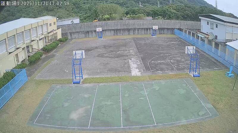 全國首起！無人機花監空投酒、檳榔  犯嫌與「收件人」都逮到了