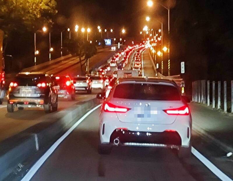 塞到快往生！彰化東外環道晚間「紫爆」 狂塞2小時原因曝