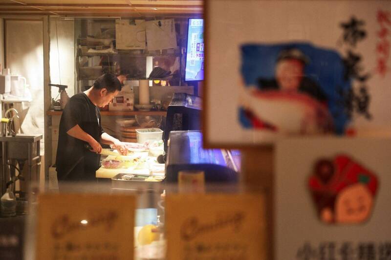 中日關係緊張影響擴大  中國日料店大量訂位被取消