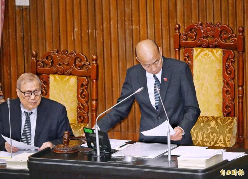 立院三讀》藍白硬闖公投綁大選  綠批重演選務混亂
