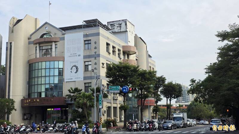 從大樓到野鳥的生命線......  建築也能救鳥命？專家這麼看