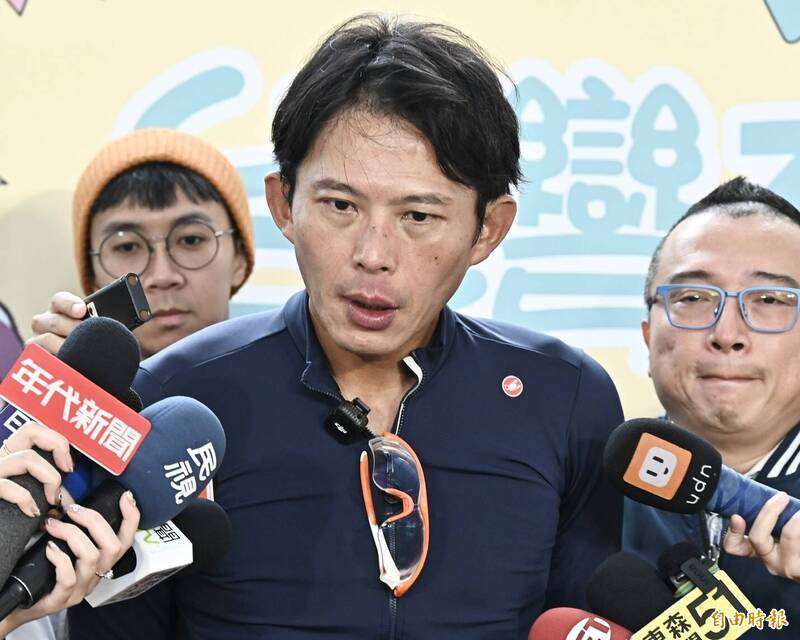 新北市長選戰民調差李四川一截？ 黃國昌這樣看