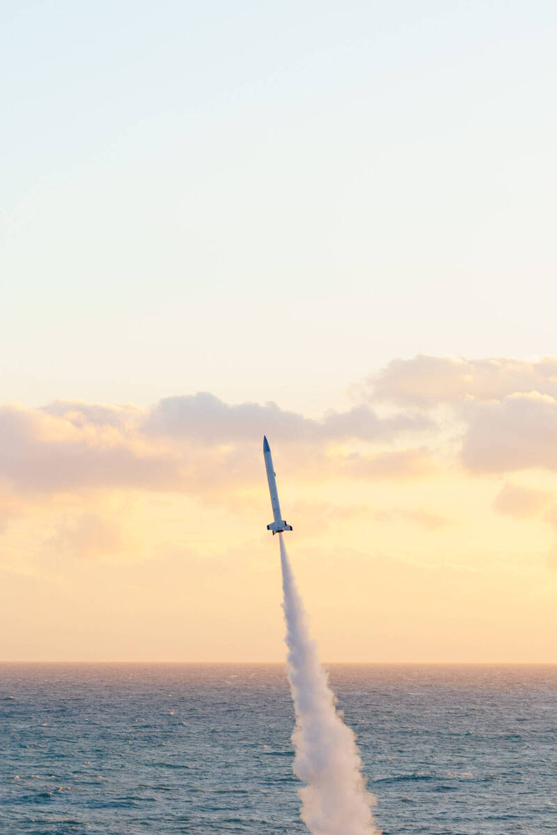 成大自製科研火箭旭海升空 射高761公尺獲完整飛行數據