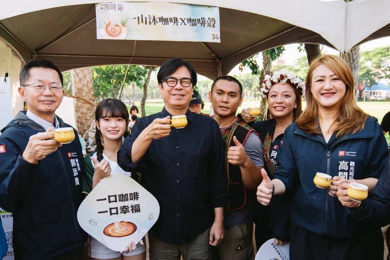 高雄咖啡節人氣爆棚 吸3萬人聞香朝聖