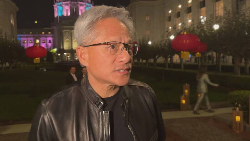 如何勸退川普暫緩派兵進入舊金山  黃仁勳還原當時狀況