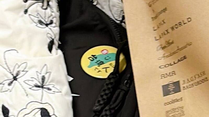 日網友PO吵鬧阿姨別「台灣人」徽章喊可愛 「讀空氣」台網急道歉