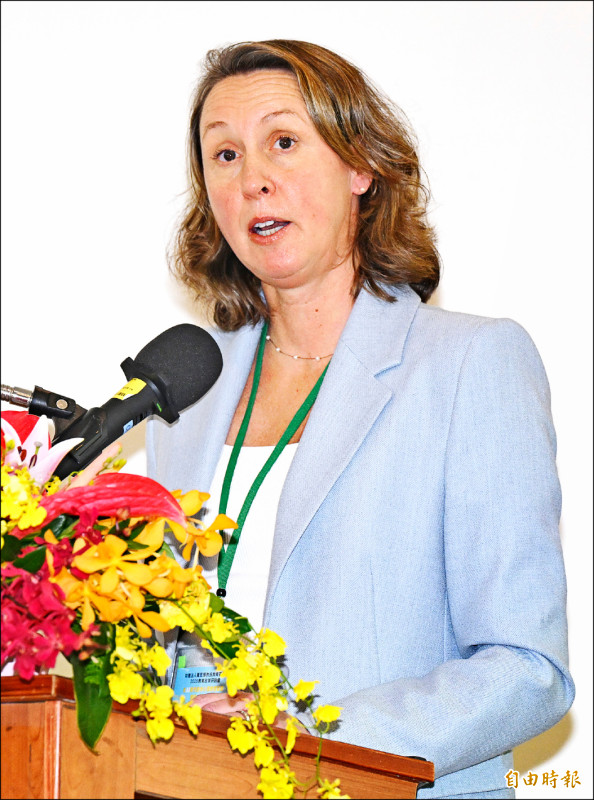 黃昆輝教授教育基金會》荷蘭學者：人類智慧與人工智慧 應融合發展