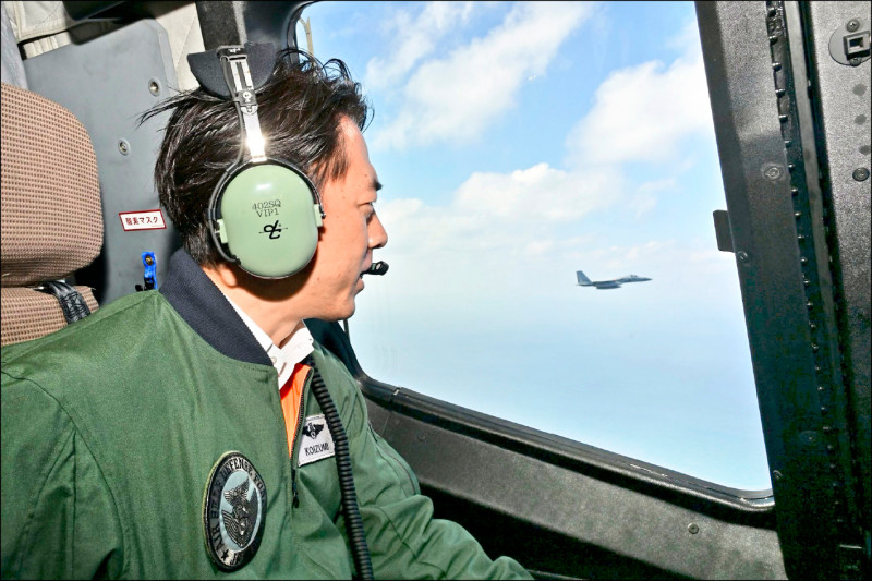 中日緊張之際 日防相今視察與那國島