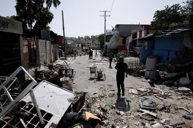 海地黑幫猖獗 竟「開槍攻擊」美大使館海軍陸戰隊！