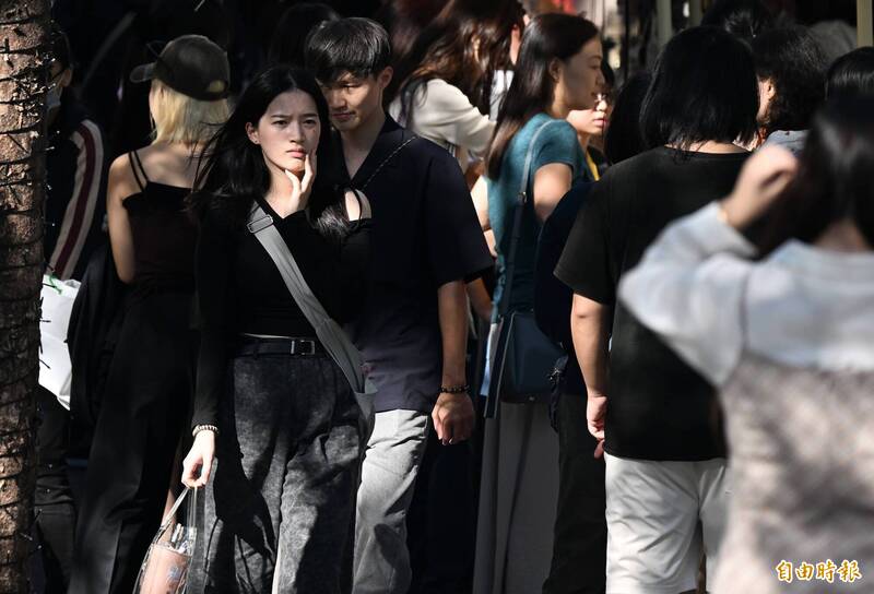 週一北部晚間轉雨 入夜下探16度