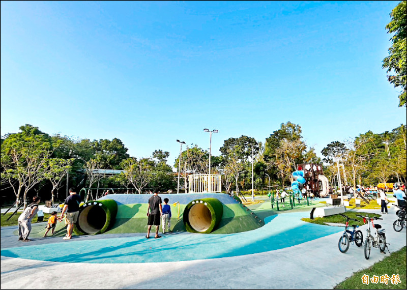 梅山親子公園 打造老幼休憩空間