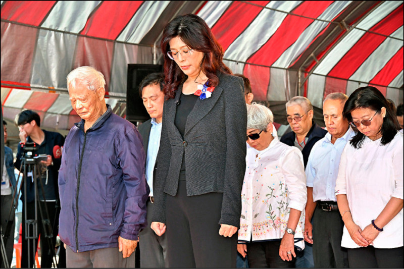 鄭麗文批賴悼黃百韜消費英雄 綠轟心虛：拜共諜背棄先烈