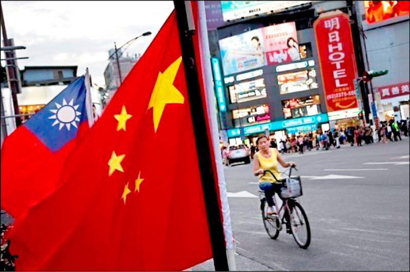 中配逾39萬人 22萬來台依親