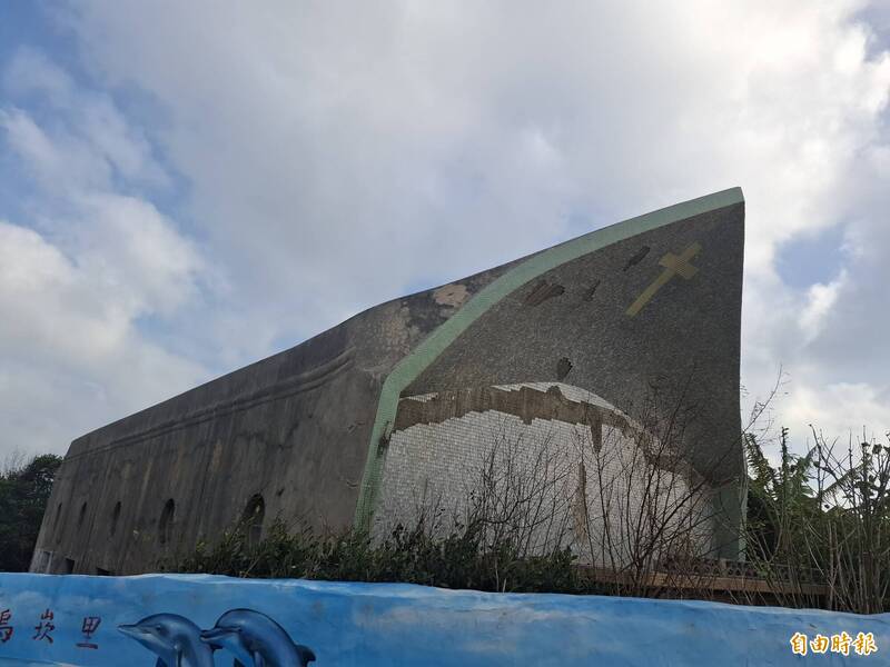 國寶彩繪大師黃友謙作品 疑似藏身荒廢烏崁天主堂