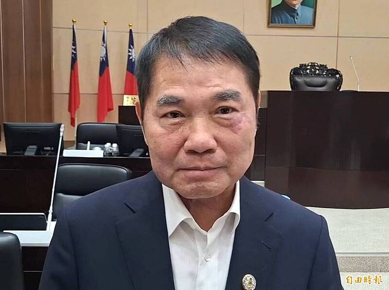 藍營推中配參政免棄國籍 鍾東錦：可稍緩