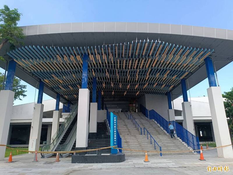 前鎮漁港多功能運銷中心惹議  漁業署說話了