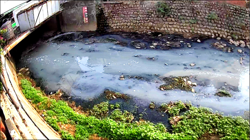 大里、太平偷排廢水 3年開罰近千萬