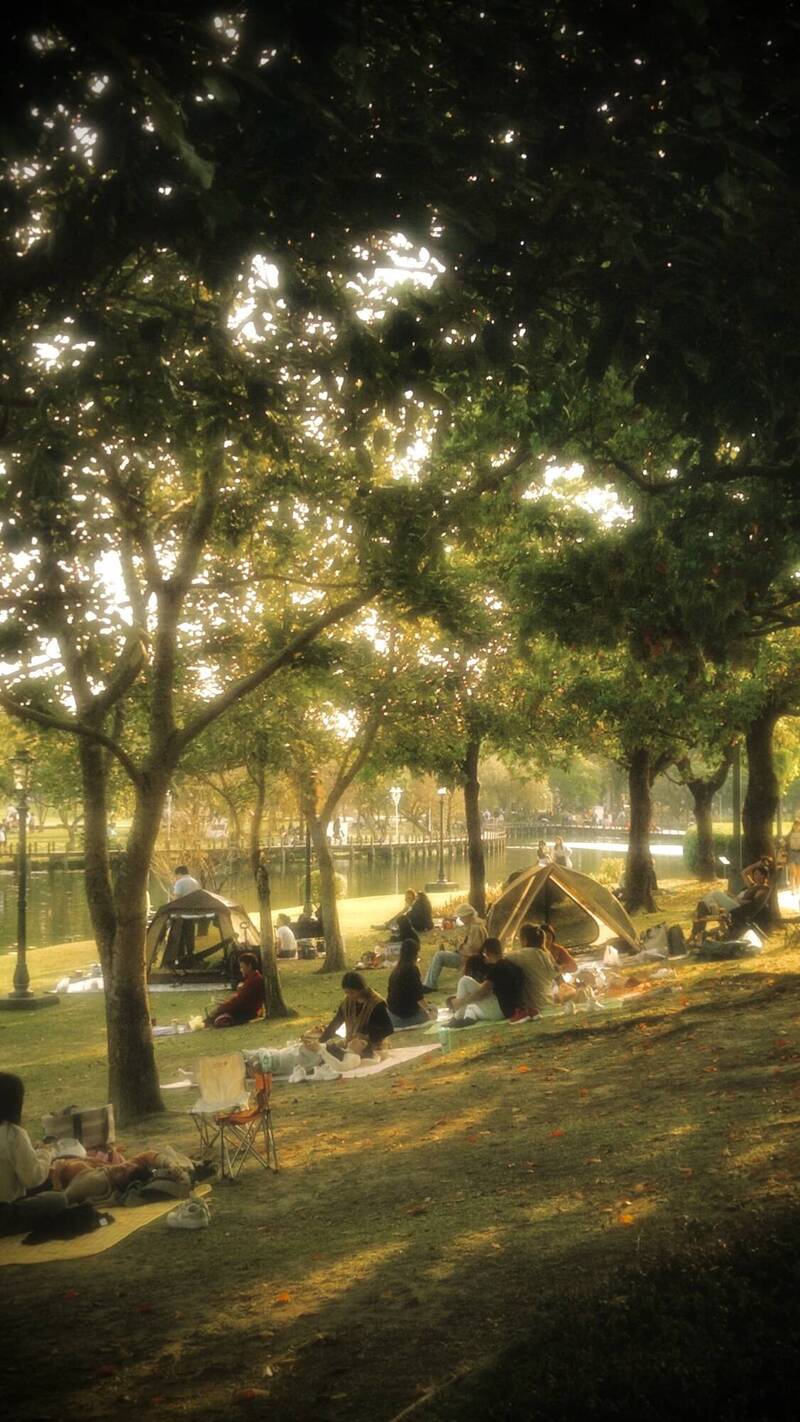 超夢幻！他用手機拍攝奇美博物館  竟拍出「世界名畫」驚艷數萬人