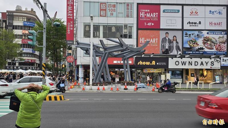 新北板橋府中遊龍保留部分舊結構 活化為遮陽設施