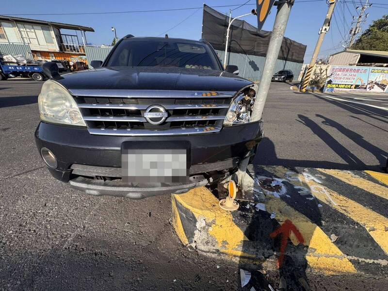 輪流大風吹？彰化市庇護島半年被撞11次 這次改撞分隔島