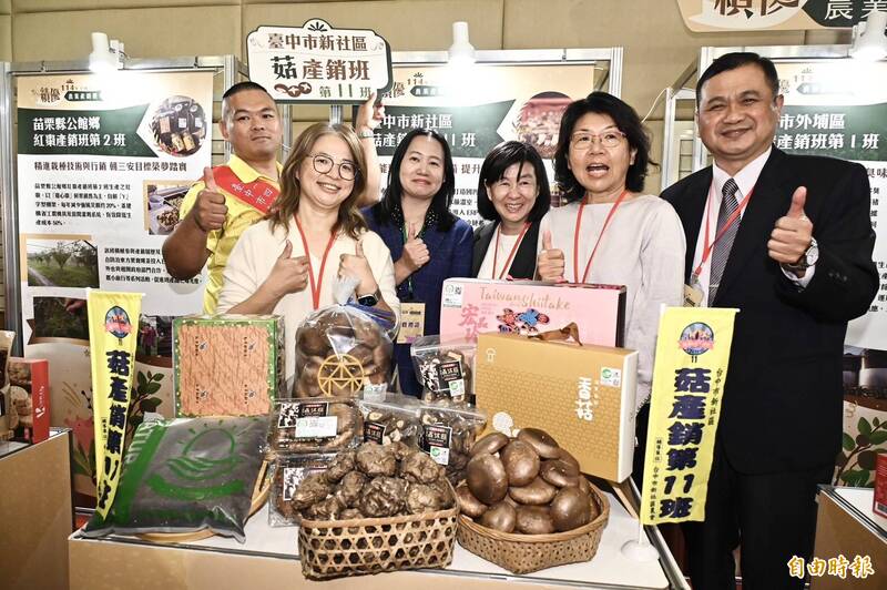 新社菇產銷第11班建立體溫室  1年可4收、產量增近12倍