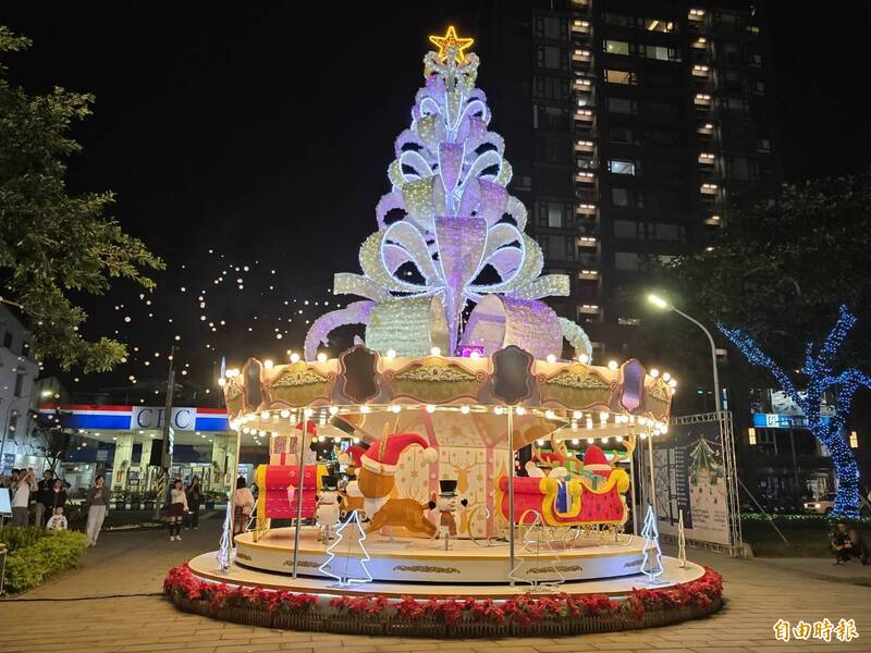 「屏東聖誕節」浪漫點燈 打造「南台灣最美聖誕村」