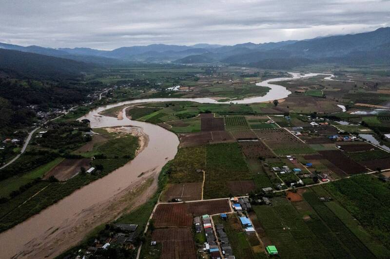 東南亞中資礦場造成環境衝擊 學者示警河川汙染加劇