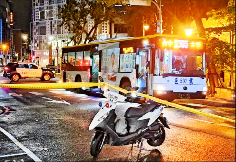 驚爆巨業司機超時上工「保險不賠」／客運撞死東海女大生 調解破局