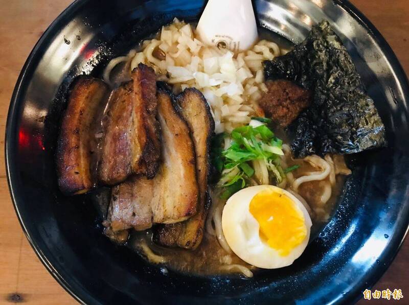 他疑惑拉麵店為何愛用點餐機？老饕揭：可以避免很多糾紛