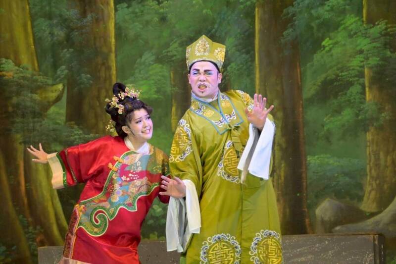 台中好戲連台 阮劇團週六圓滿戶外劇場演出「仙人跳聚樂部」