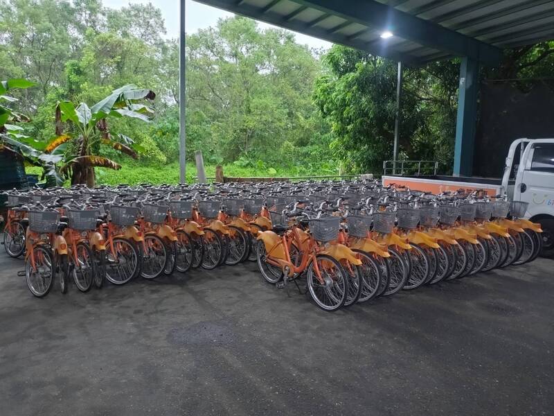 中市百輛YouBike1.0送給花蓮縣府 成「愛心腳踏車」退而不休
