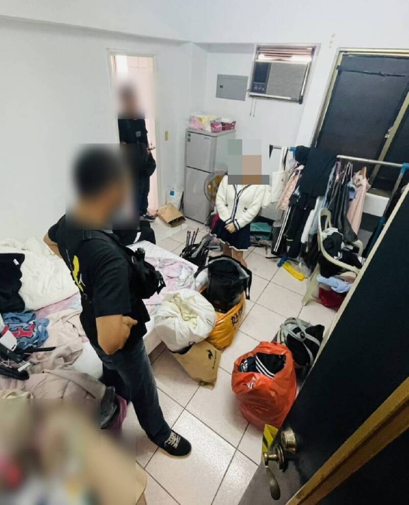 台中鴛鴦賊專偷名牌!大遠百NIKE、adidas成苦主 損失6位數