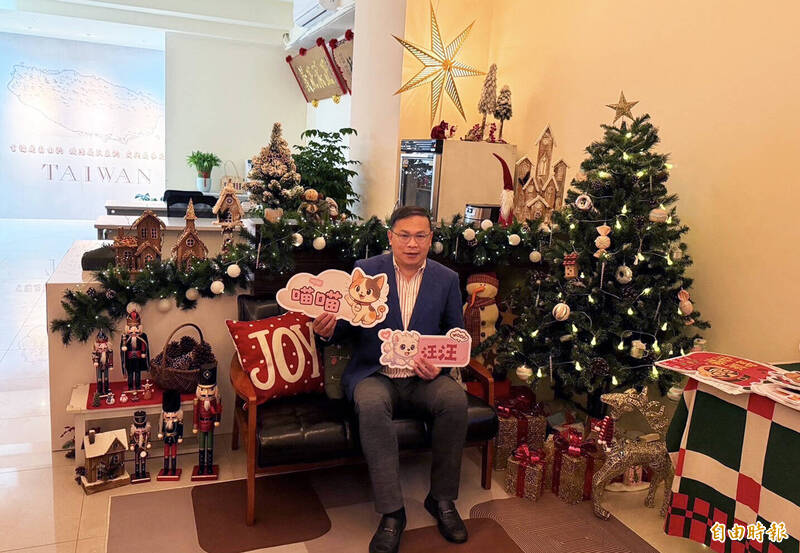 王義川青山總本部服務處開箱迎賓 濃濃耶誕味